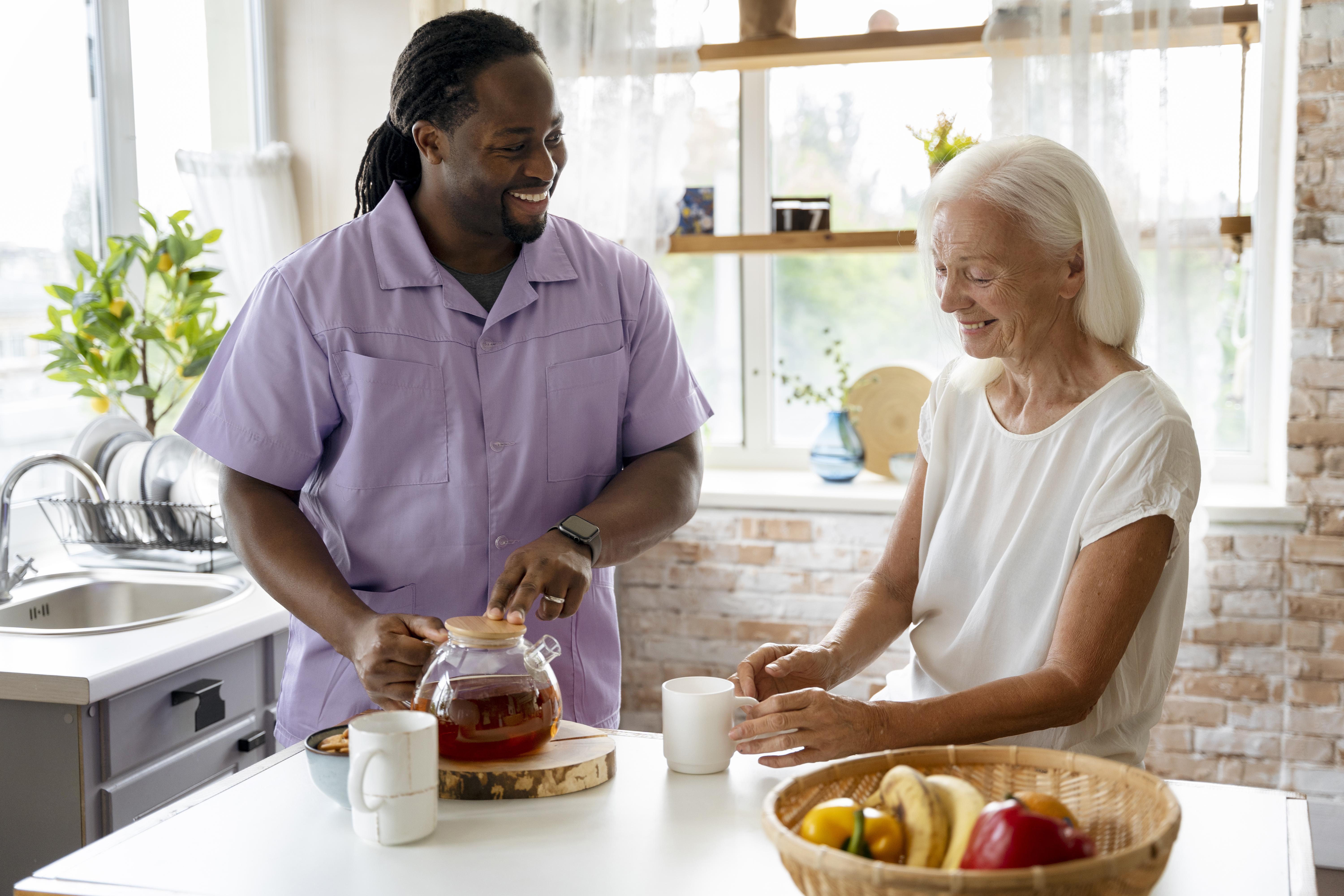 5 Practical Tips for Enhancing Daily Life for the Elderly at Home